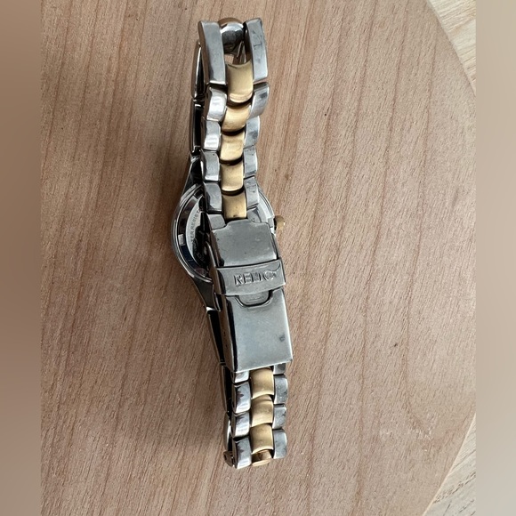Relic Wet Two Tone Ladies Watch with Date Window - Picture 4 of 9